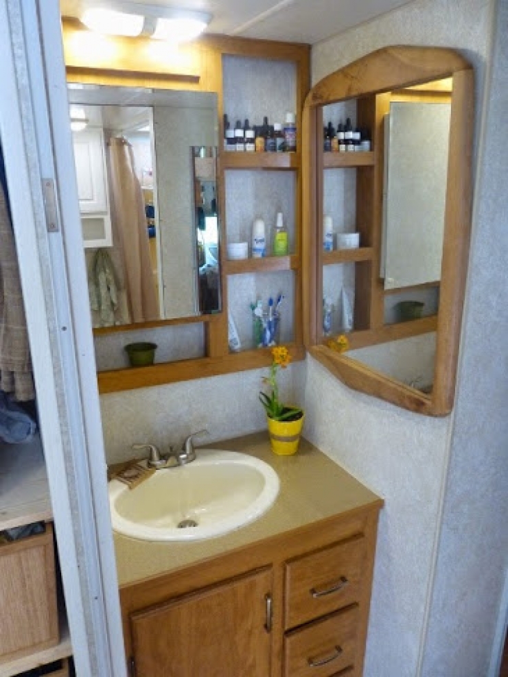 Illustration de l'article : Je ne m'attendais pas &agrave; une transformation aussi impressionnante en voyant cette vieille caravane ! C'est du beau boulot...