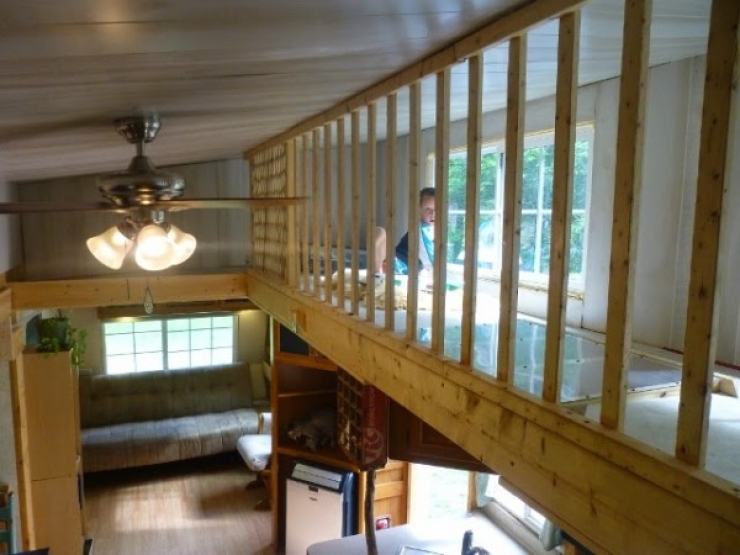 Illustration de l'article : Je ne m'attendais pas &agrave; une transformation aussi impressionnante en voyant cette vieille caravane ! C'est du beau boulot...