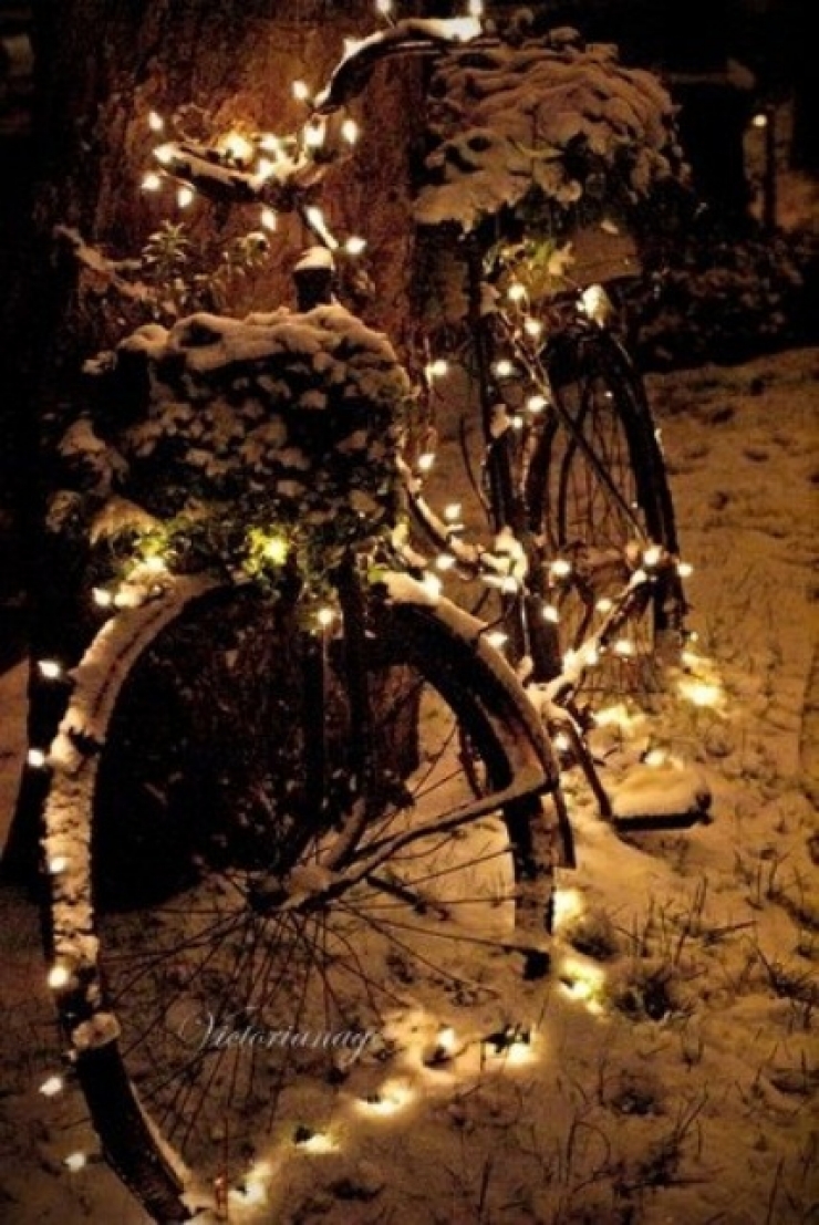 Illustration de l'article : Découvrez ces 19 magnifiques idées de décorations qui illumineront votre fête de Noël…La 2 est très facile à faire !