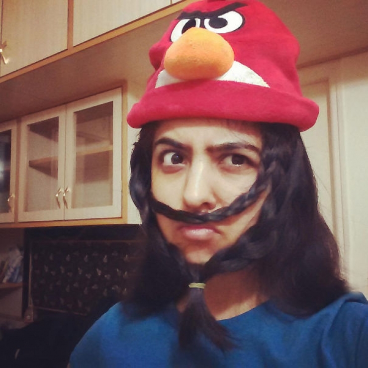 Illustration de l'article : Se tailler les cheveux en forme de barbe, la nouvelle mode des femmes qui fait fureur… Qu’en pensez-vous ?