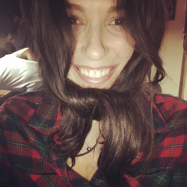 Illustration de l'article : Se tailler les cheveux en forme de barbe, la nouvelle mode des femmes qui fait fureur… Qu’en pensez-vous ?