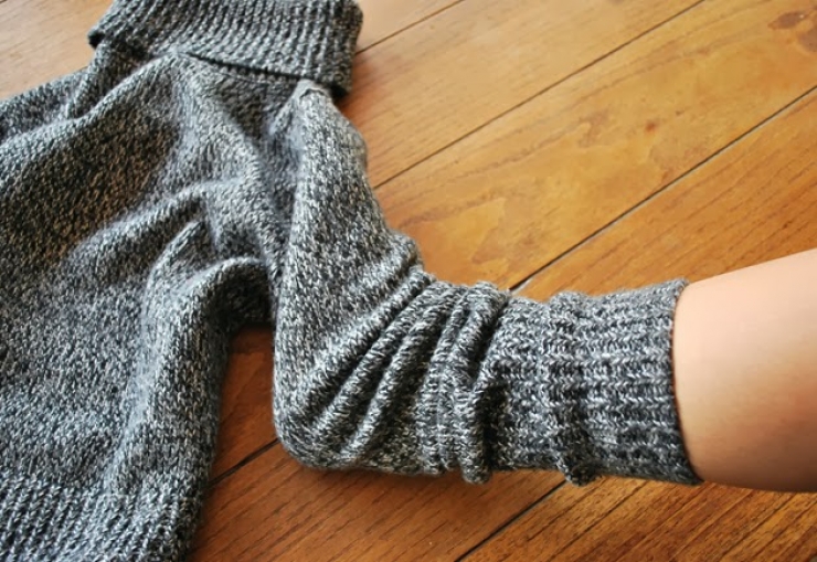 Illustration de l'article : En traçant le contour de son pied, elle réalise un truc épatant qu'il me faut absolument en hiver...