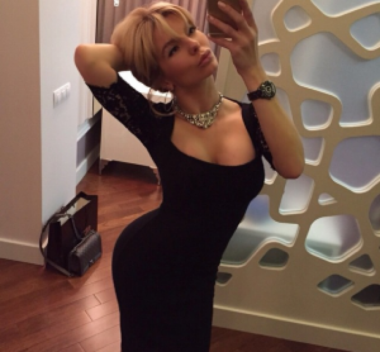 Illustration de l'article : Il en marre que sa femme poste des photos Sexy et il demande le divorce...