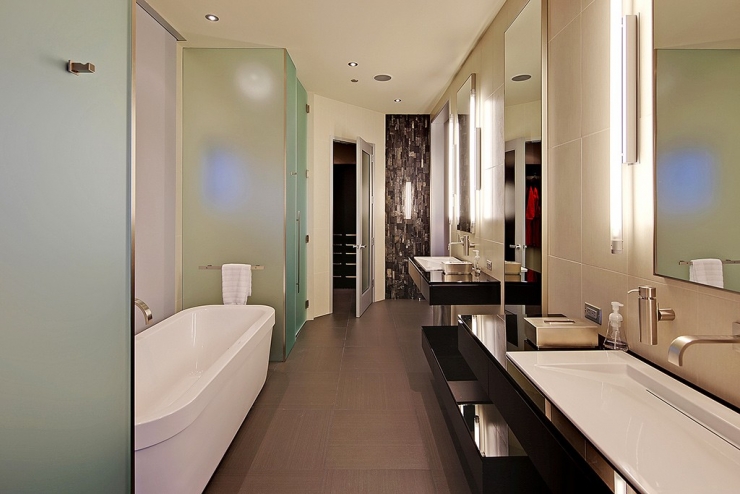 Illustration de l'article : Venez faire un tour dans le garage de cette maison magnifique, vous n'en reviendrez pas !