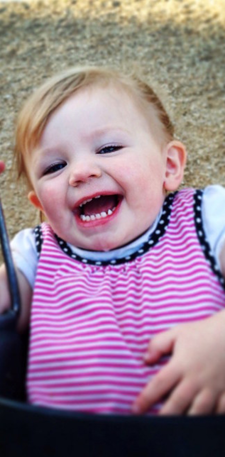 Illustration de l'article : Ce papa a pris des cours car il ne savait pas coiffer sa fille! Aujourd'hui ce qu'il est capable de faire est excellent! 