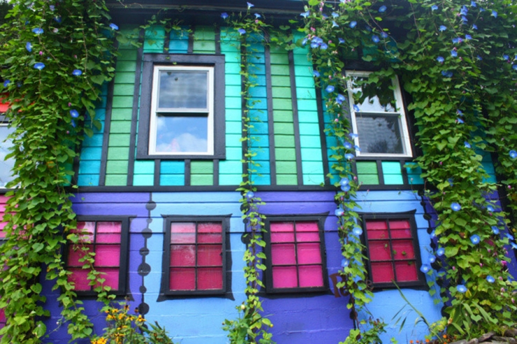 Illustration de l'article : Cette maison d&eacute;labr&eacute;e avait besoin d'une bonne transformation, regardez ce que cette femme en a fait!