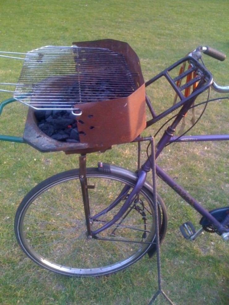 Illustration de l'article : Top 26 des barbecues les plus improbables mais bien pensés du monde ! Belle originalité !