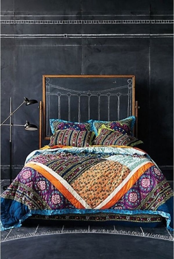 Illustration de l'article : 75 têtes de lits de tous les styles pour apporter un peu d'originalité dans vos chambres!