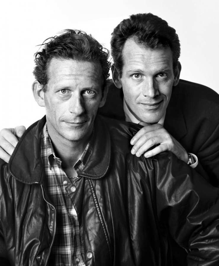 Illustration de l'article : Ces deux femmes semblent &ecirc;tre jumelles et pourtant la v&eacute;rit&eacute; est bien plus impressionnante que &ccedil;a !