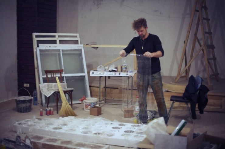 Illustration de l'article : Il cr&eacute;e un mur constitu&eacute; de plus de 700 boulets de canon