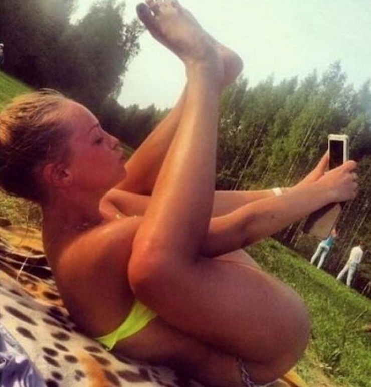 Illustration de l'article : Top 15 des personnes qui n'auraient jamais du apprendre à faire des Selfies !