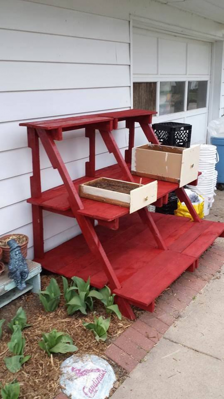 Illustration de l'article : 35 id&eacute;es de r&eacute;alisations g&eacute;niales &agrave; faire &agrave; partir de palettes.