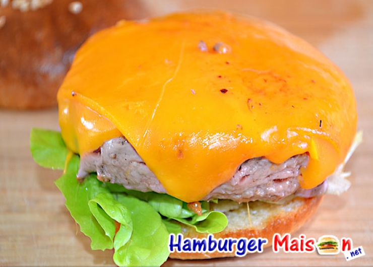 Illustration de l'article : La VRAI recette du Cheese Burger &agrave; l'Am&eacute;ricaine