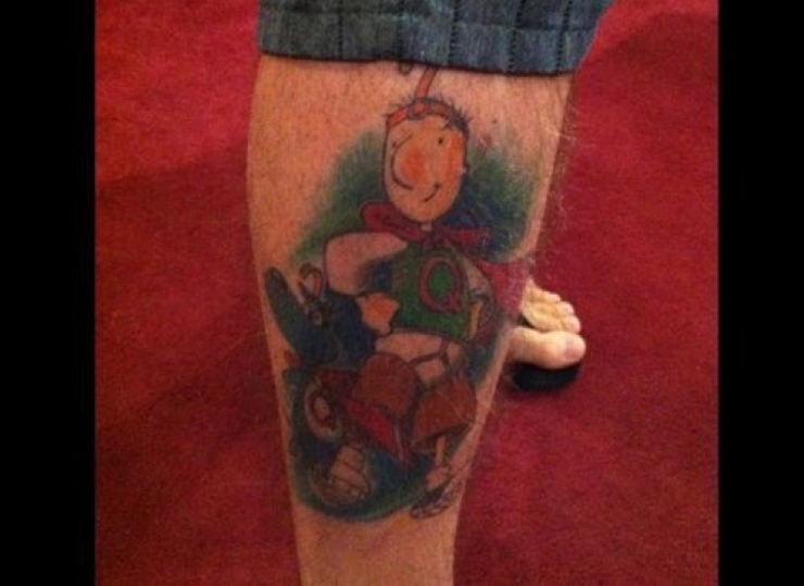 Illustration de l'article : 14 tatouages de nostalgiques qui ont les années 1990 dans la peau