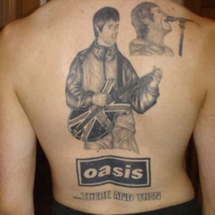 Illustration de l'article : 14 tatouages de nostalgiques qui ont les années 1990 dans la peau