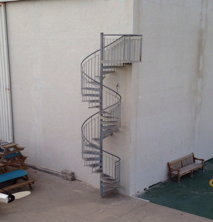 Illustration de l'article : 29 personnes qui n'auraient jamais du obtenir de dipl&ocirc;me, suffit de voir leurs constructions...