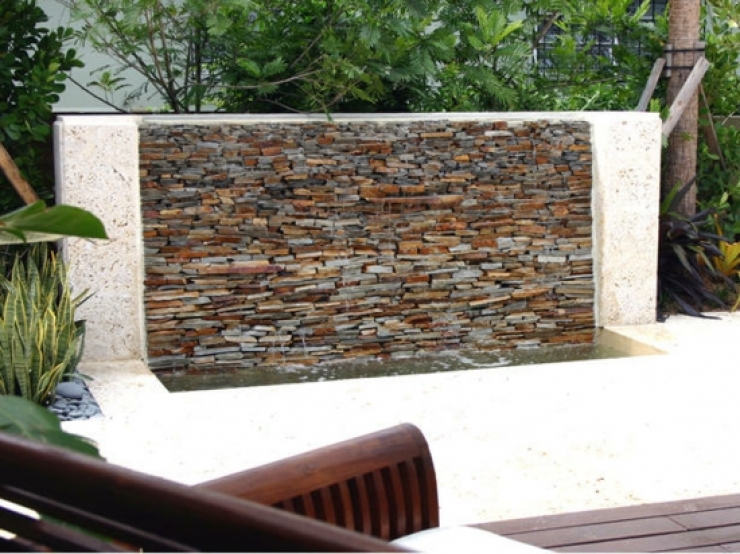 Illustration de l'article : Trouvez votre inspiration &agrave; travers ces 87 id&eacute;es de bassins magnifiques pour Jardins !