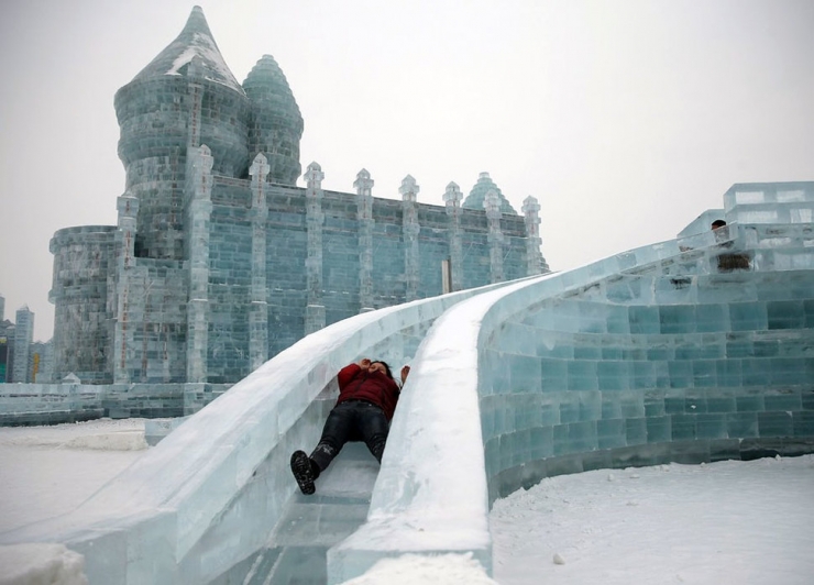 Illustration de l'article : Ces sculptures de glace sont certainement les plus impressionnantes que aurez vu dans votre vie!