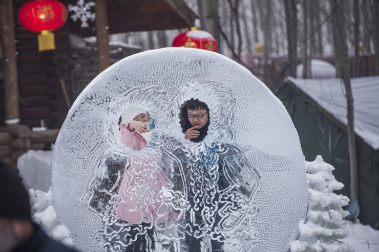 Illustration de l'article : Ces sculptures de glace sont certainement les plus impressionnantes que aurez vu dans votre vie!
