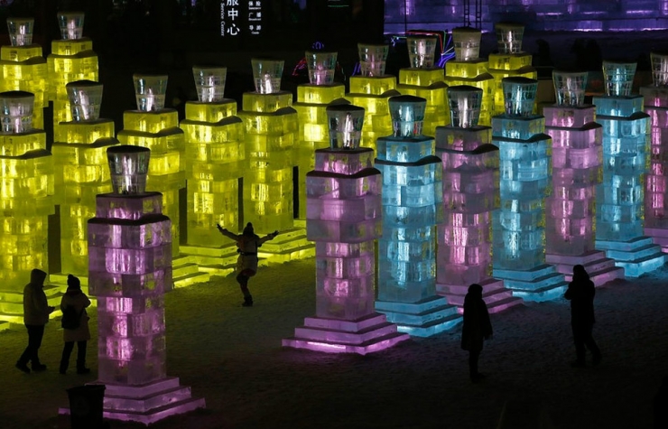 Illustration de l'article : Ces sculptures de glace sont certainement les plus impressionnantes que aurez vu dans votre vie!