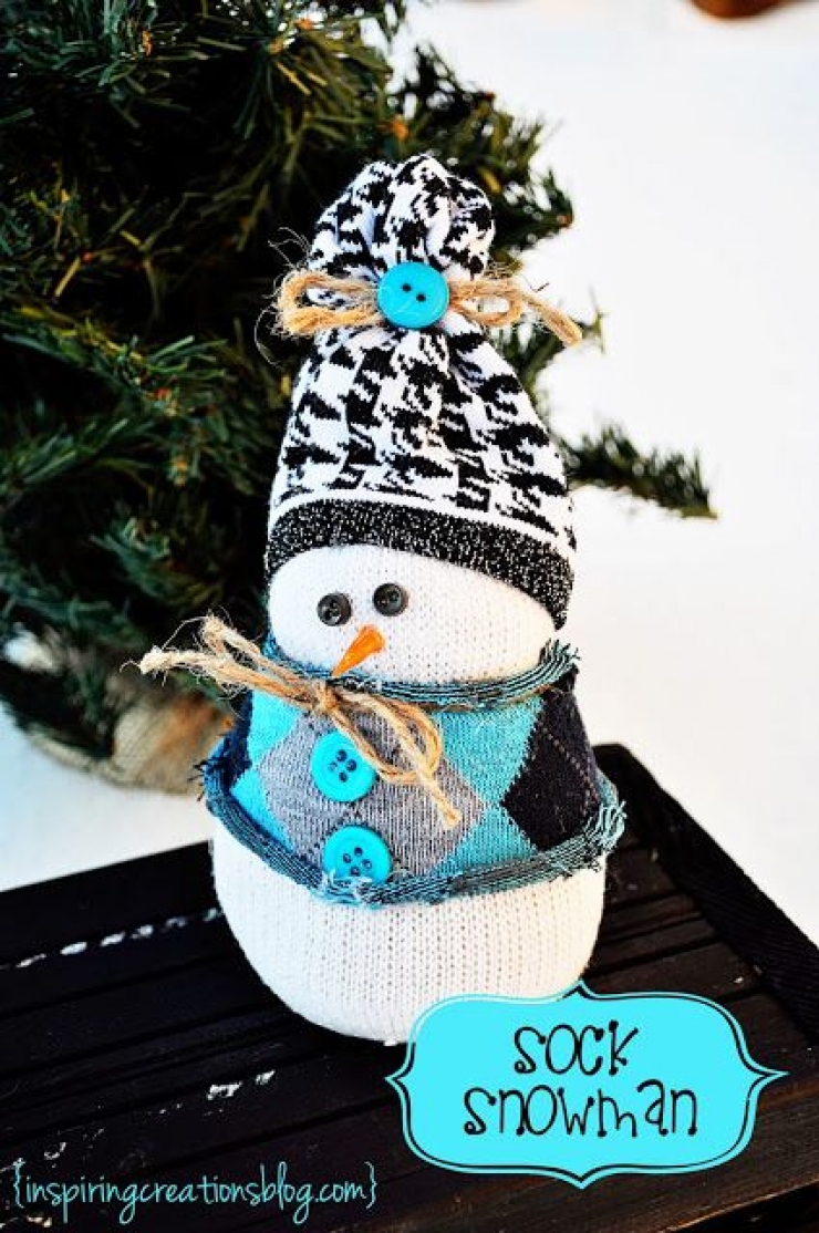 Illustration de l'article : Comment faire un bonhomme de neige &agrave; partir d'une chaussette blanche?