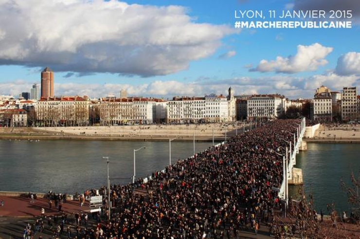 Illustration de l'article : Les plus belles images de la marche r&eacute;publicaine du 11 janvier 2015