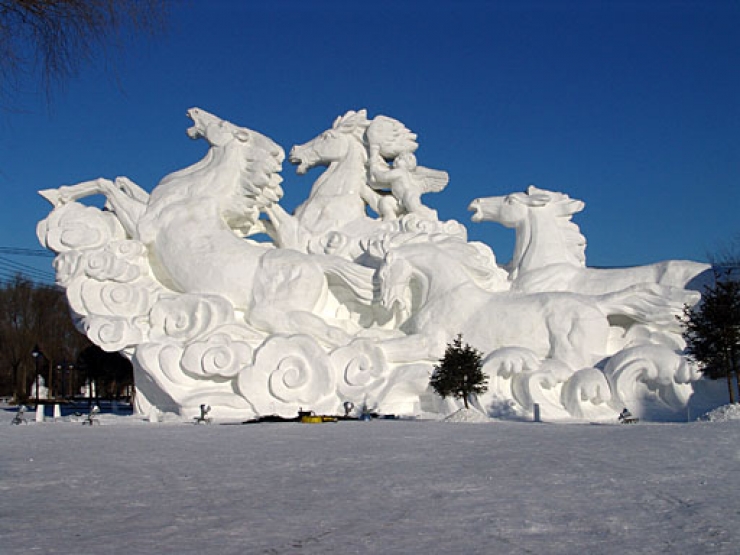 Illustration de l'article : Ces 15 merveilles de sculpture sur neige vont vous scotcher