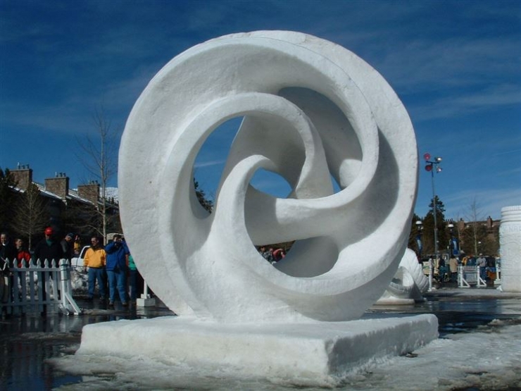 Illustration de l'article : Ces 15 merveilles de sculpture sur neige vont vous scotcher