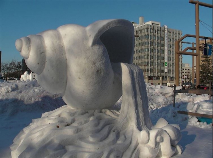 Illustration de l'article : Ces 15 merveilles de sculpture sur neige vont vous scotcher