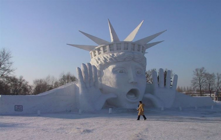 Illustration de l'article : Ces 15 merveilles de sculpture sur neige vont vous scotcher