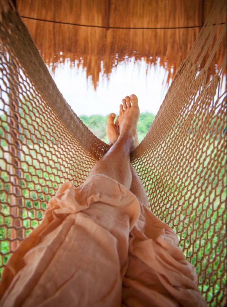 Illustration de l'article : Il a commenc&eacute; avec presque rien pourtant ce qu'il a b&acirc;ti en 6 semaines est incroyable!