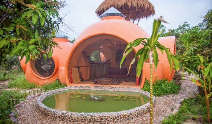 Illustration de l'article : Il a commenc&eacute; avec presque rien pourtant ce qu'il a b&acirc;ti en 6 semaines est incroyable!