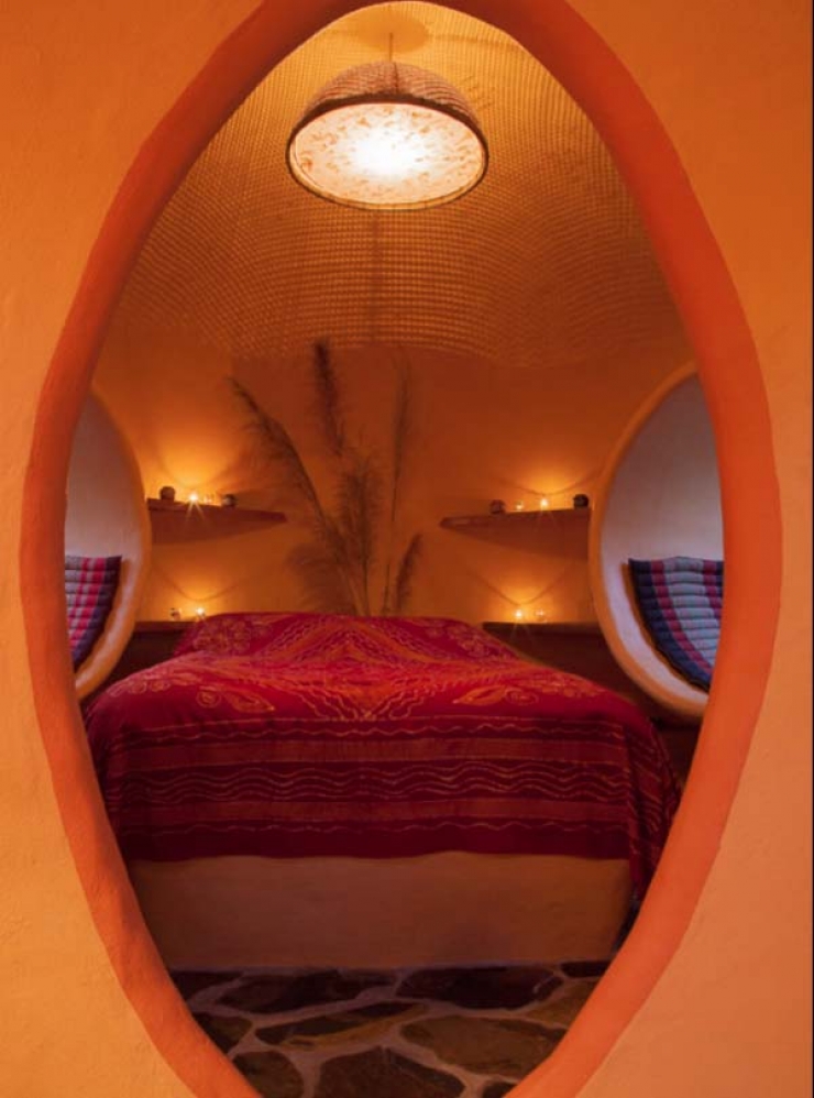 Illustration de l'article : Il a commenc&eacute; avec presque rien pourtant ce qu'il a b&acirc;ti en 6 semaines est incroyable!