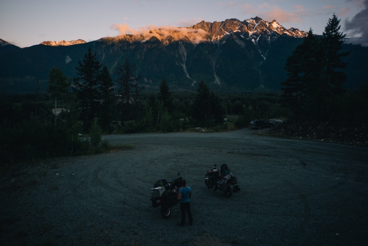 Illustration de l'article : Son boss le vire, sa femme le quitte, mais ce qu'il va faire est exceptionnel !