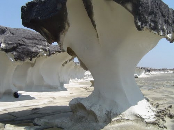 Illustration de l'article : 13 photos d'endroits &agrave; couper le souffle ou vous r&ecirc;veriez d'&ecirc;tre actuellement...