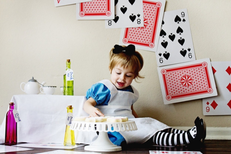 Illustration de l'article : Quand deux petites filles deviennent les personnages de leurs contes de f&eacute;es pr&eacute;f&eacute;r&eacute;s !