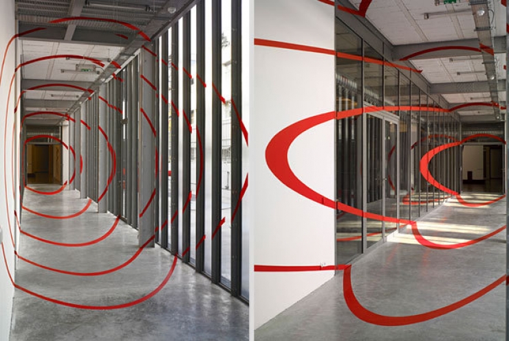 Illustration de l'article : Ce que vous voyez n'existe pas vraiment, d&eacute;couvrez cet impressionnant ph&eacute;nom&egrave;ne d'illusion qu'on appelle l'Anamorphose!