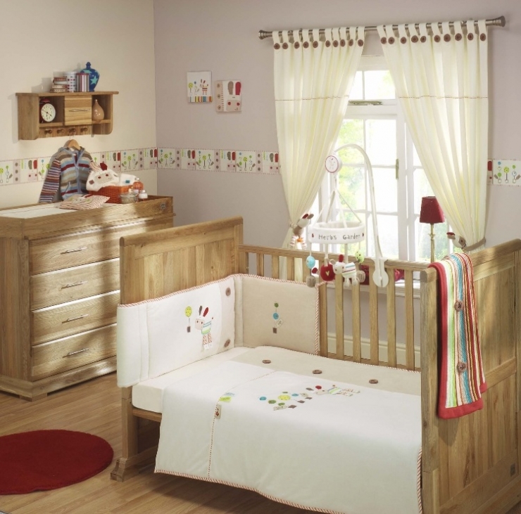 Illustration de l'article : Astuce: voici 76 idées Déco pour apporter un peu d'originalité dans la chambre de bébé!