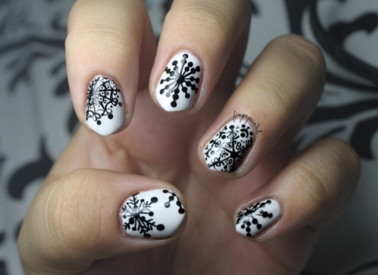 Illustration de l'article : 30 id&eacute;es de nail-art parfaites pour l'hiver