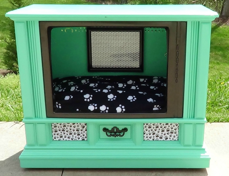 Illustration de l'article : Son mec lui demande d'&eacute;vacuer ceci du garage ! Il ne s'attendait pas &agrave; ce qu'elle le transforme de cette fa&ccedil;on...