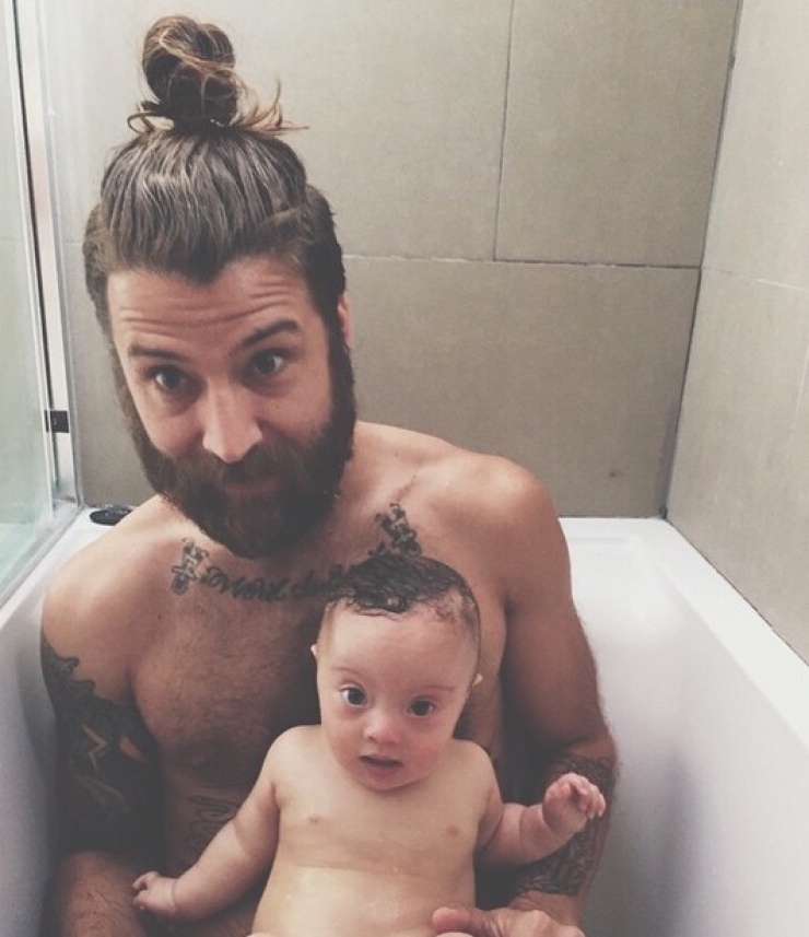 Illustration de l'article : Il n'a qu'un an pourtant ce petit bébé trisomique est déjà une grande vedette...