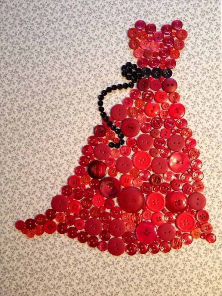 Illustration de l'article : Vous avez des vieux boutons qui trainent dans le grenier ?  Voici 53 id&eacute;es de cr&eacute;ations que vous pourrez r&eacute;aliser avec ! 