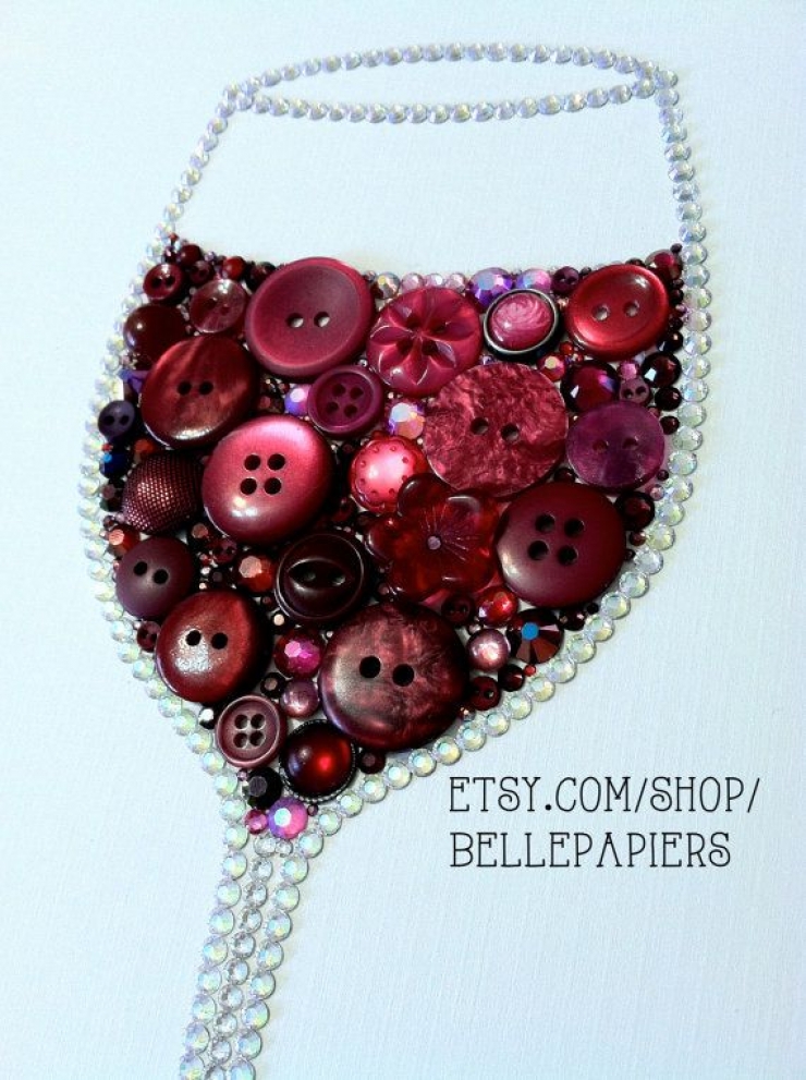 Illustration de l'article : Vous avez des vieux boutons qui trainent dans le grenier ?  Voici 53 id&eacute;es de cr&eacute;ations que vous pourrez r&eacute;aliser avec ! 