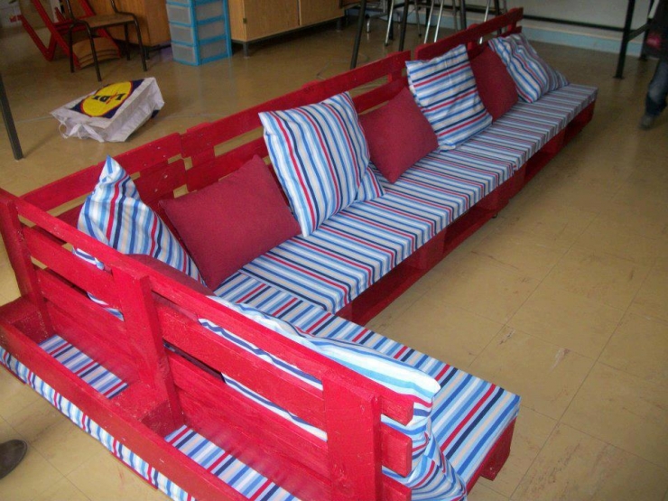 Illustration de l'article : 49 nouvelles r&eacute;alisations &agrave; base de palettes... Faites le plein de cr&eacute;ativit&eacute; ! 