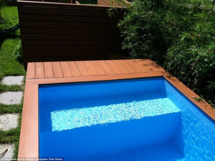 Illustration de l'article : Cette benne &agrave; ordures semble banale pourtant ce que cet architecte en a fait est incroyable ! 