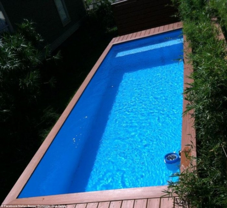 Illustration de l'article : Cette benne &agrave; ordures semble banale pourtant ce que cet architecte en a fait est incroyable ! 