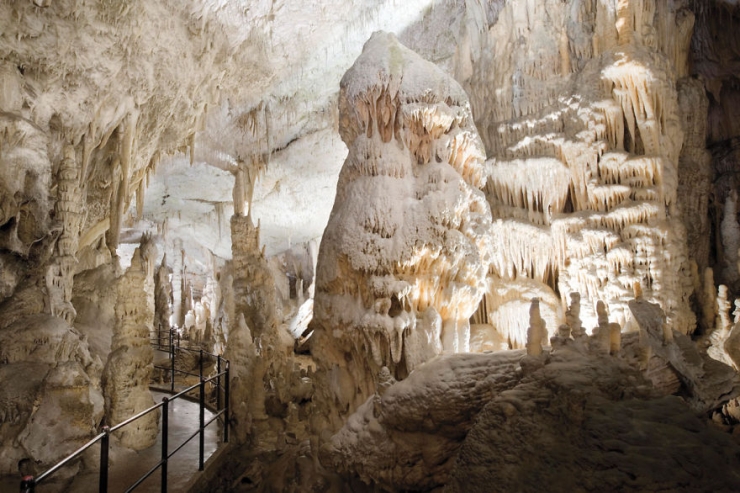 Illustration de l'article : Top 19 des plus belles grottes du monde... Merci Dame Nature !