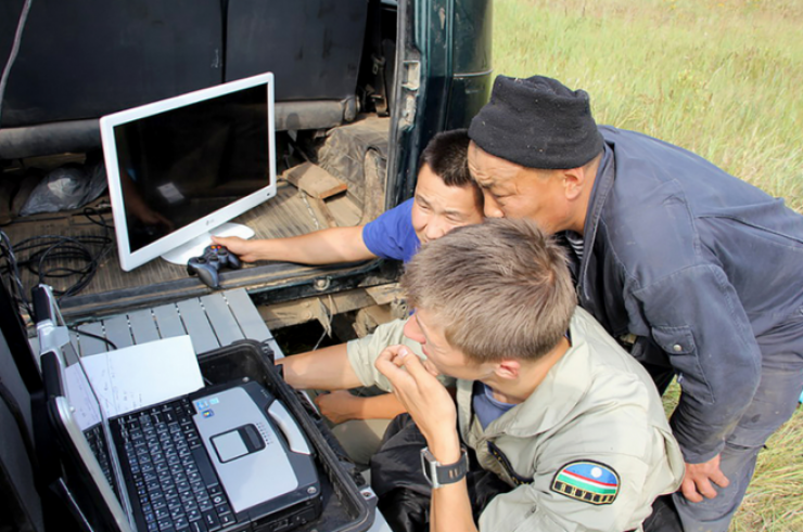 Illustration de l'article : Vous ne devinerez jamais qui a sauv&eacute; cette fillette perdue en for&ecirc;t depuis 11 jours !