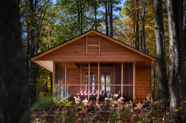 Illustration de l'article : Ce qui ressemble à un simple chalet au premier regard est bien plus incroyable que ça...