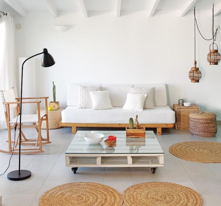 Illustration de l'article : Nouvelle s&eacute;rie de r&eacute;alisations &agrave; base de palettes. Aujourd'hui c'est une "sp&eacute;ciale canap&eacute;" !